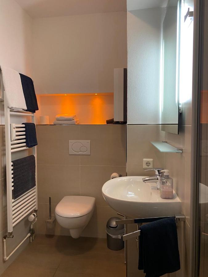 Ferienwohnungen Auf Halbinsel Scheid In Direkter Ufernaehe Exterior photo